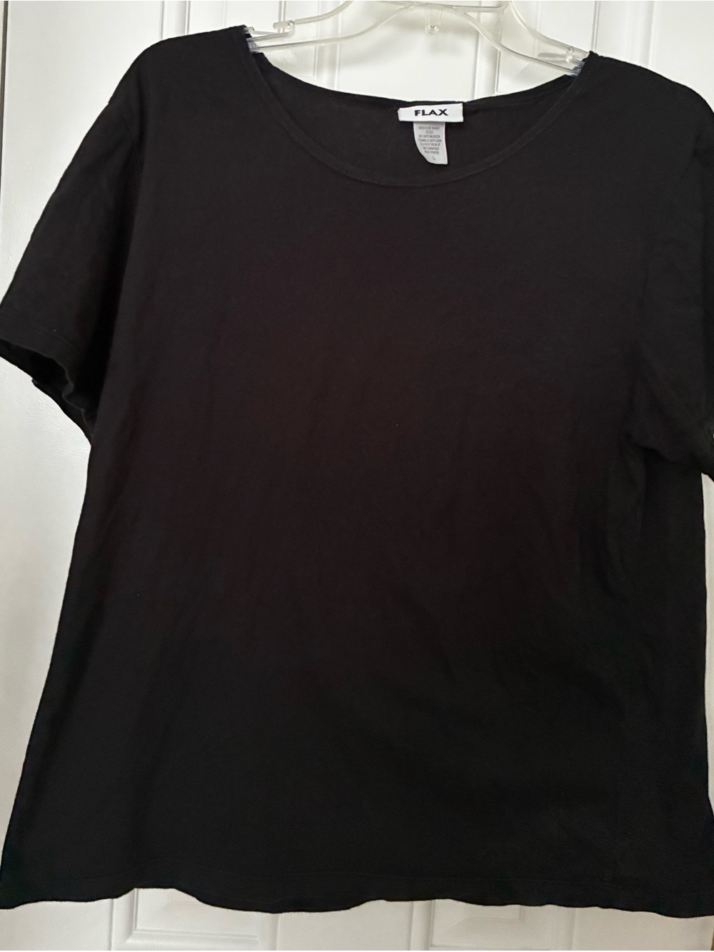 Flax black woman’s short sleeve top